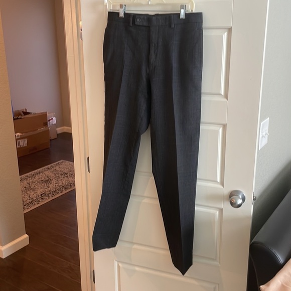 2 Piece Mens Suit Calvin Klein 38L 100% Wool 4 button Cuff. - Picture 13 of 16